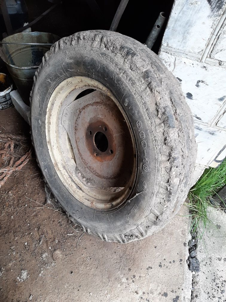 koło koła felga opona 6.00 - 18  przód ursus c360 c355 c4011,3011