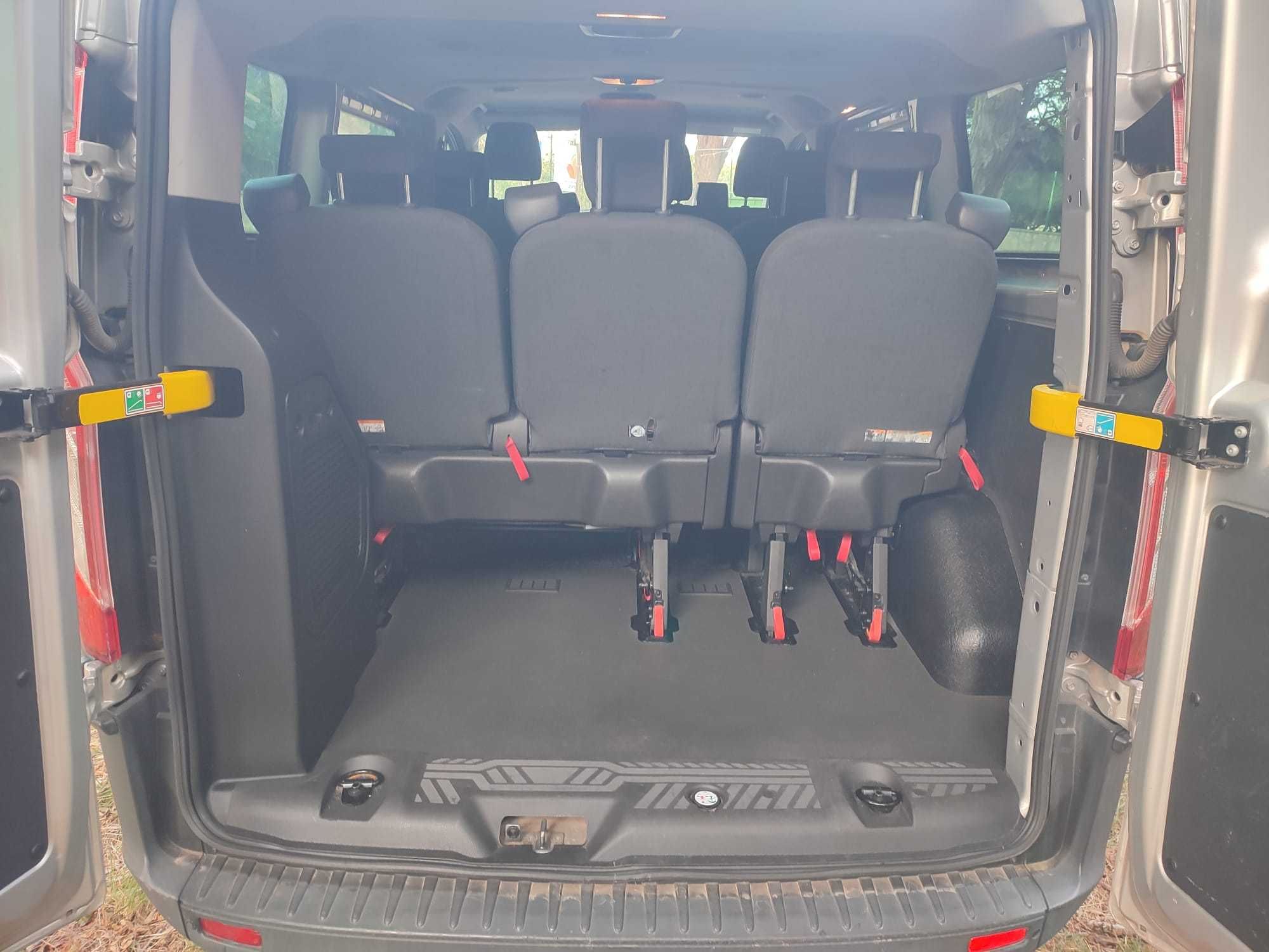 Ford Transit Custom 2.0 CV 9 lugares - apenas 150mil kms