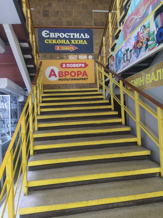 Здається в оренду комерційне приміщення  м Радехів