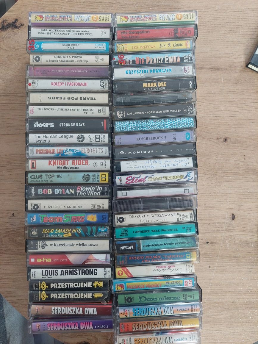 Zestaw kaset magnetofonowych
