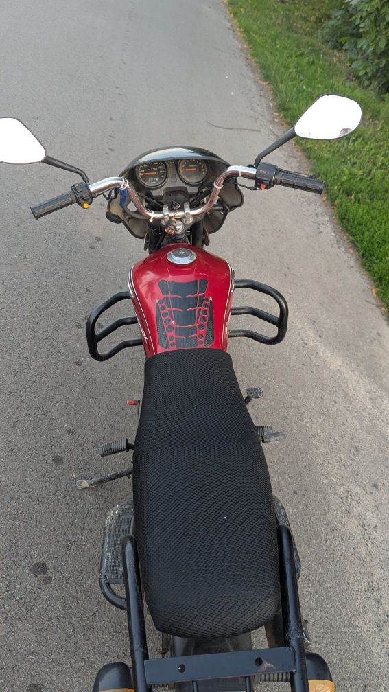 Продам мотоцикл spark 125