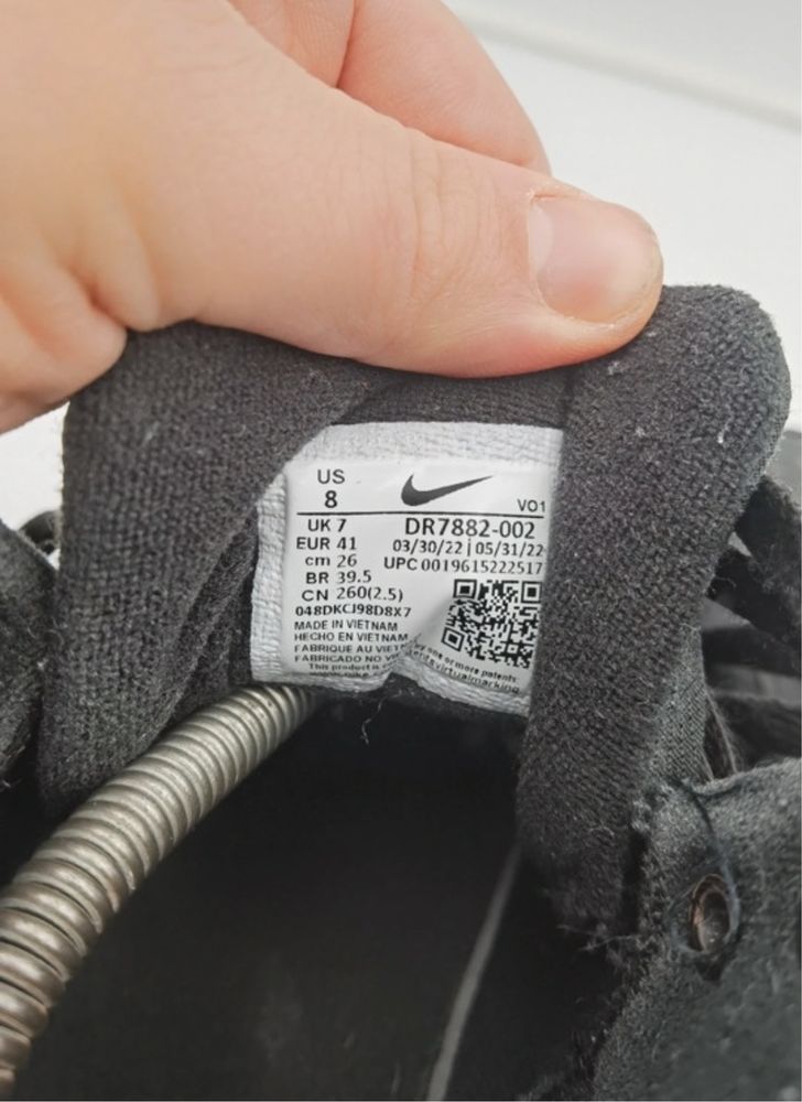 Zimowe ocieplane buty męskie nike za kostkę