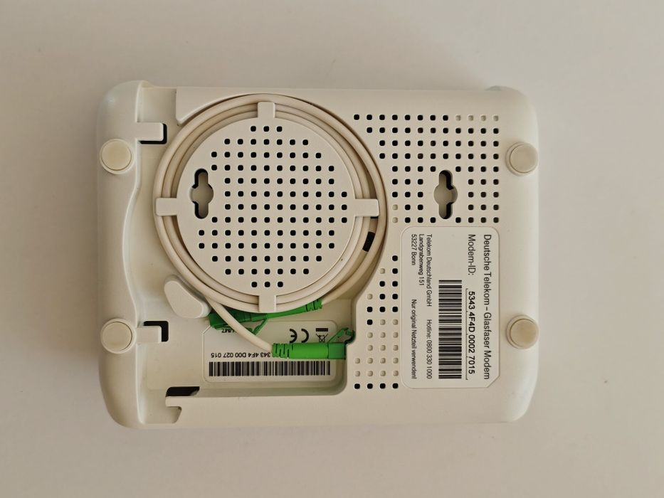 Modem (Internet) światłowód.