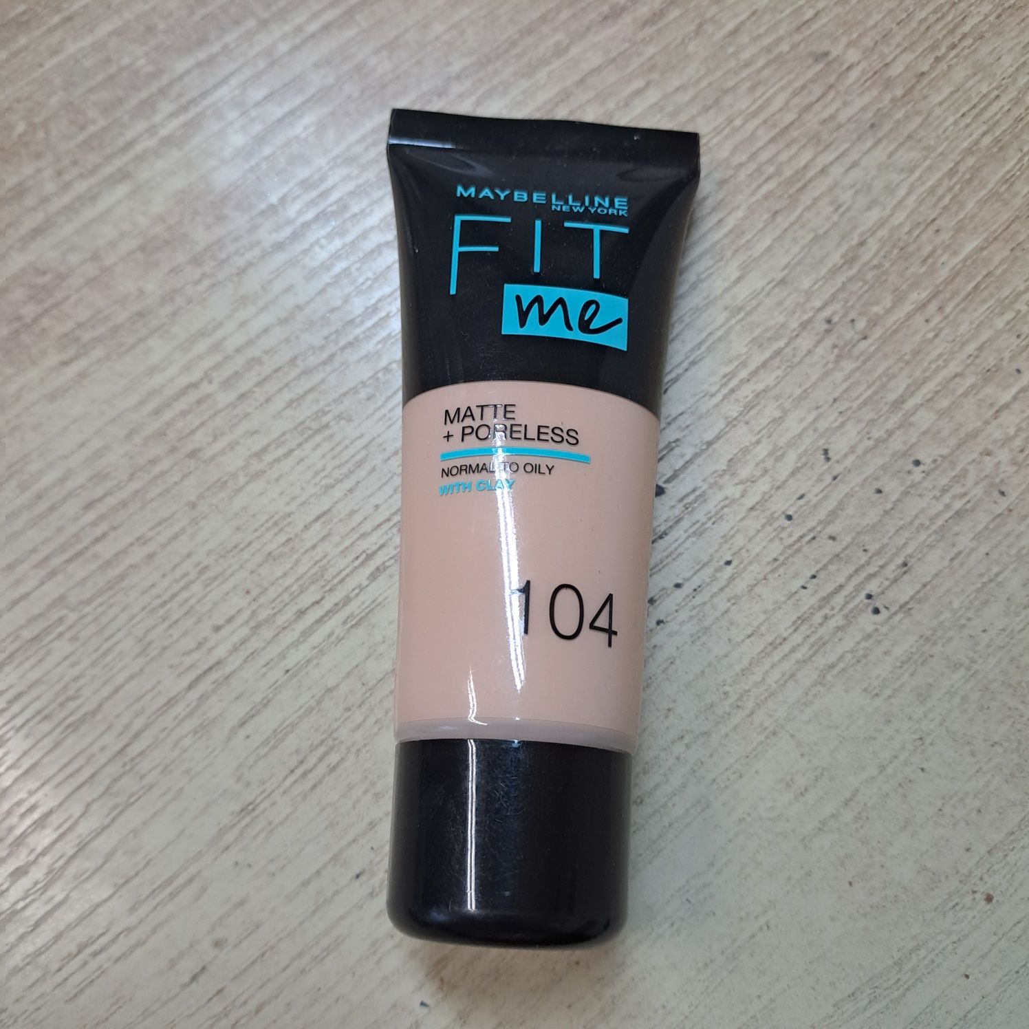 Maybelline Fit Me! Matte + Poreless
