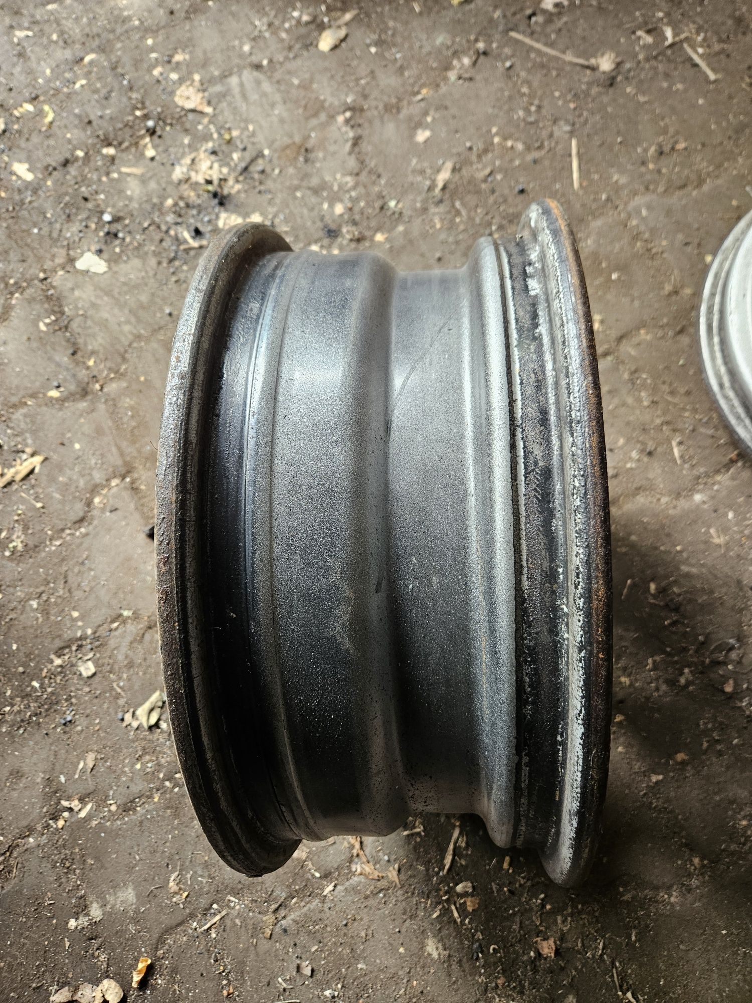 Felgi 15" Iveco Daily