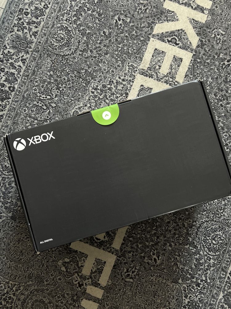 Ігрова приставка Xbox Series X 1Tb Digital White