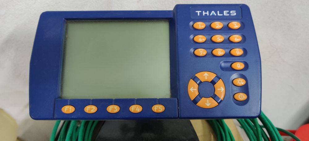 Wyświetlacz do nawigacji Thales