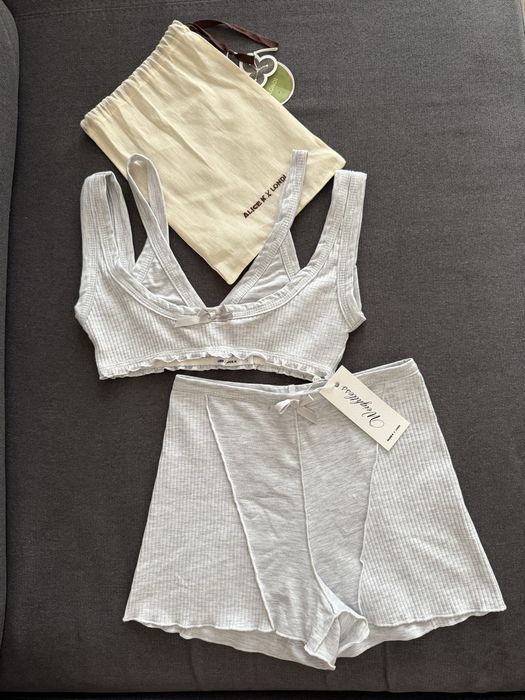 Топ та шорти Alice K Londi