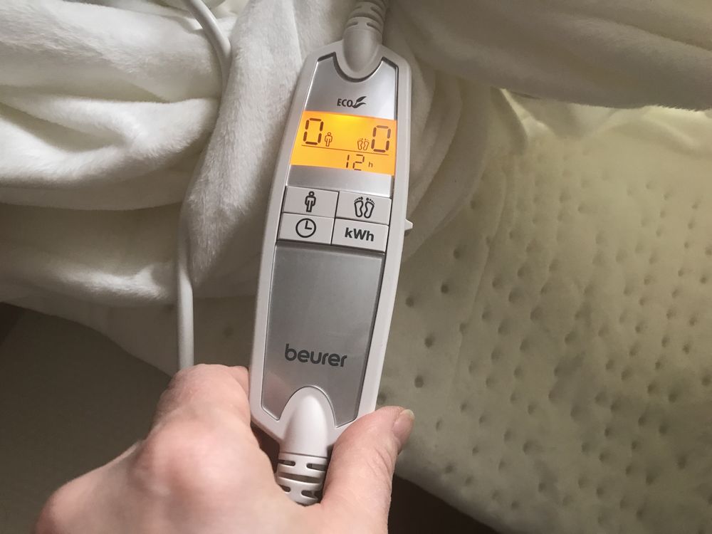 Електропростирадло Beurer UB100