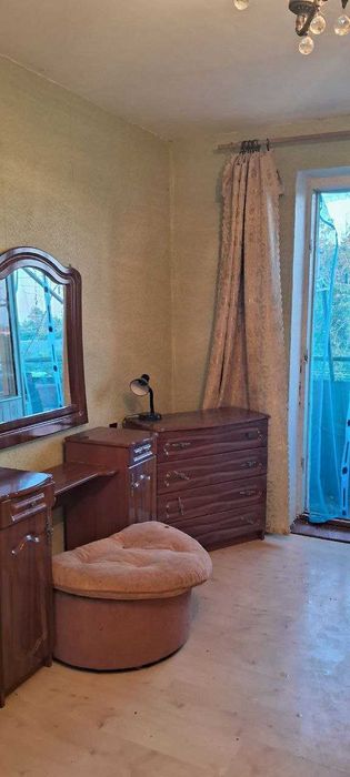 Продам квартиру в центре Беляевки