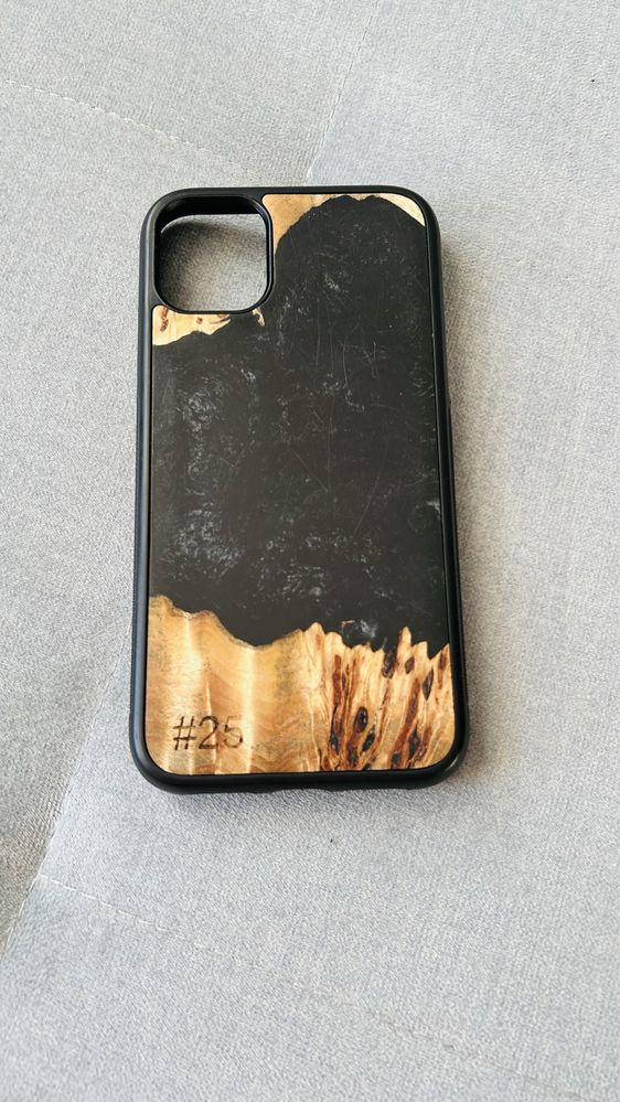 Etui Bewood - Unique Black (Iphone 11)