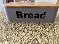Caixa para guardar pão