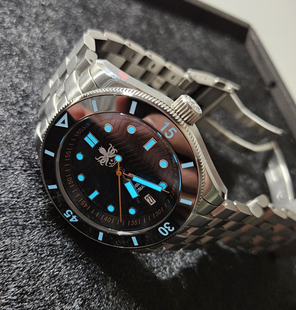 Phoibos Wavemaster