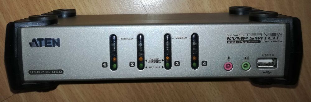 4-portowy przełącznik KVM ATEN CS1734B USB 2.0 KVMP Switch