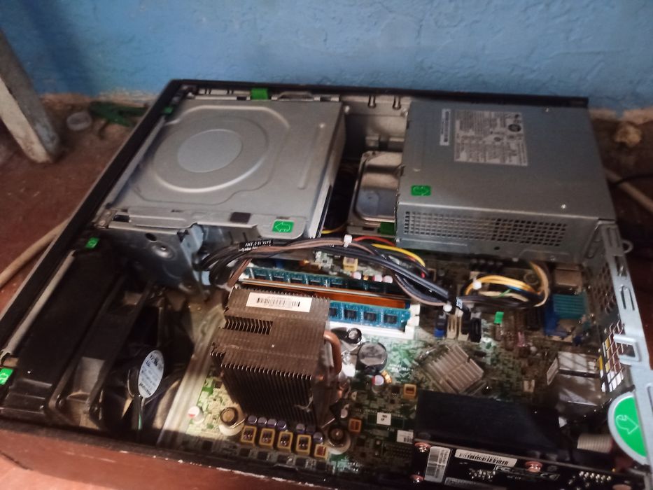 Компьютер, торгг