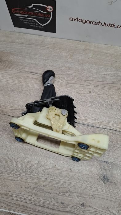 Куліса перемикання передач Kia Ceed сід