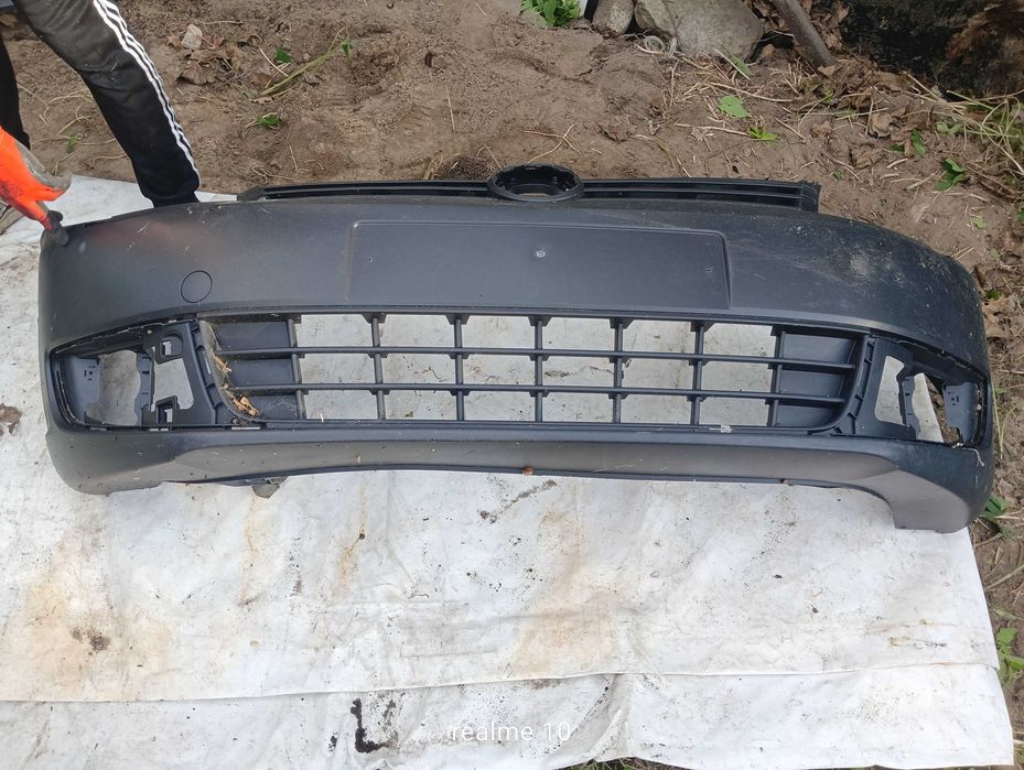 Zderzak przód VW Caddy III lift