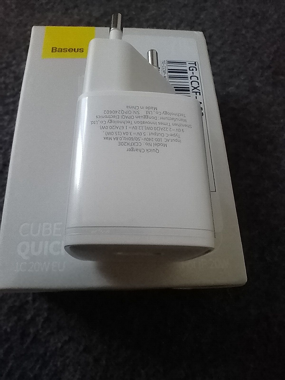 Зарядний блок Baseus 20w