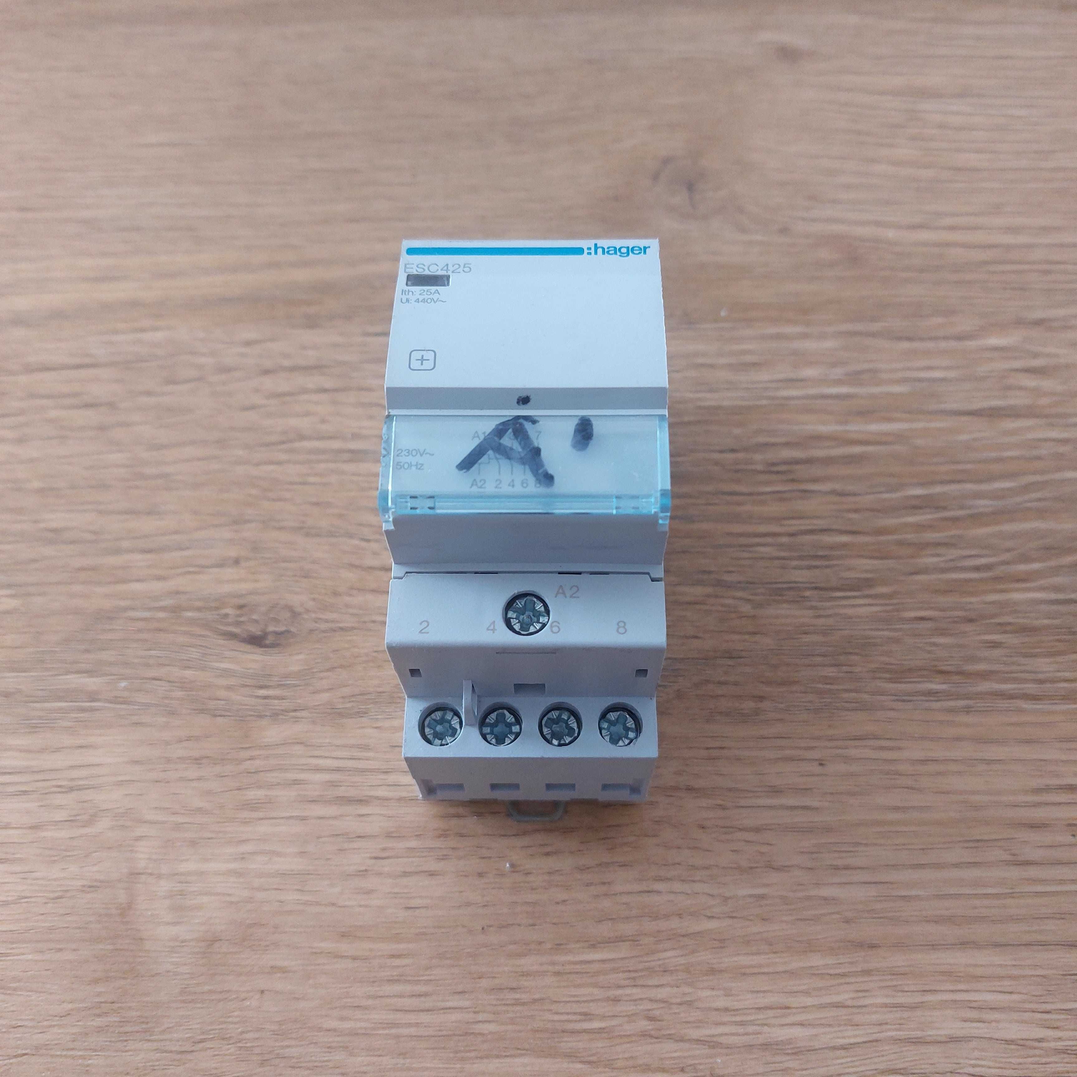 Stycznik modułowy Hager ESC425 4NO