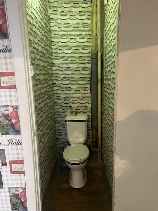 Продам квартиру Палац спорту . Співрапцюю.