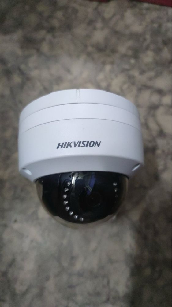 Камери hikvision DS-2cd-1321-l та DS-2cd-1121-l