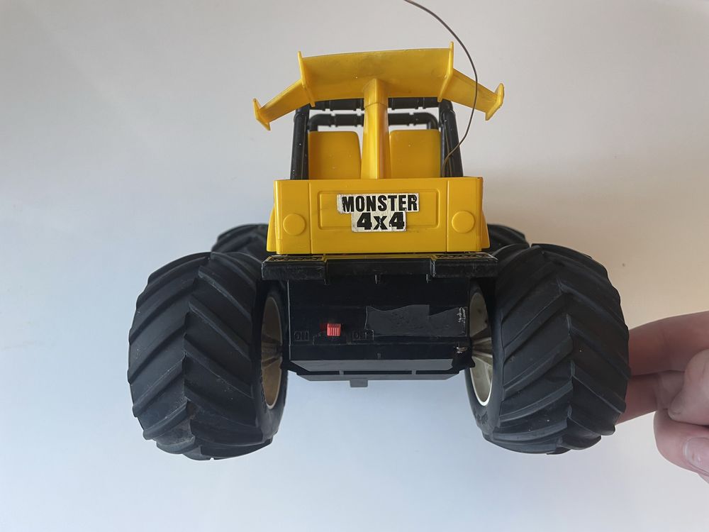 Taiyo 4x4 Monster Jeep RC Radio Control Vintage 80s 90s