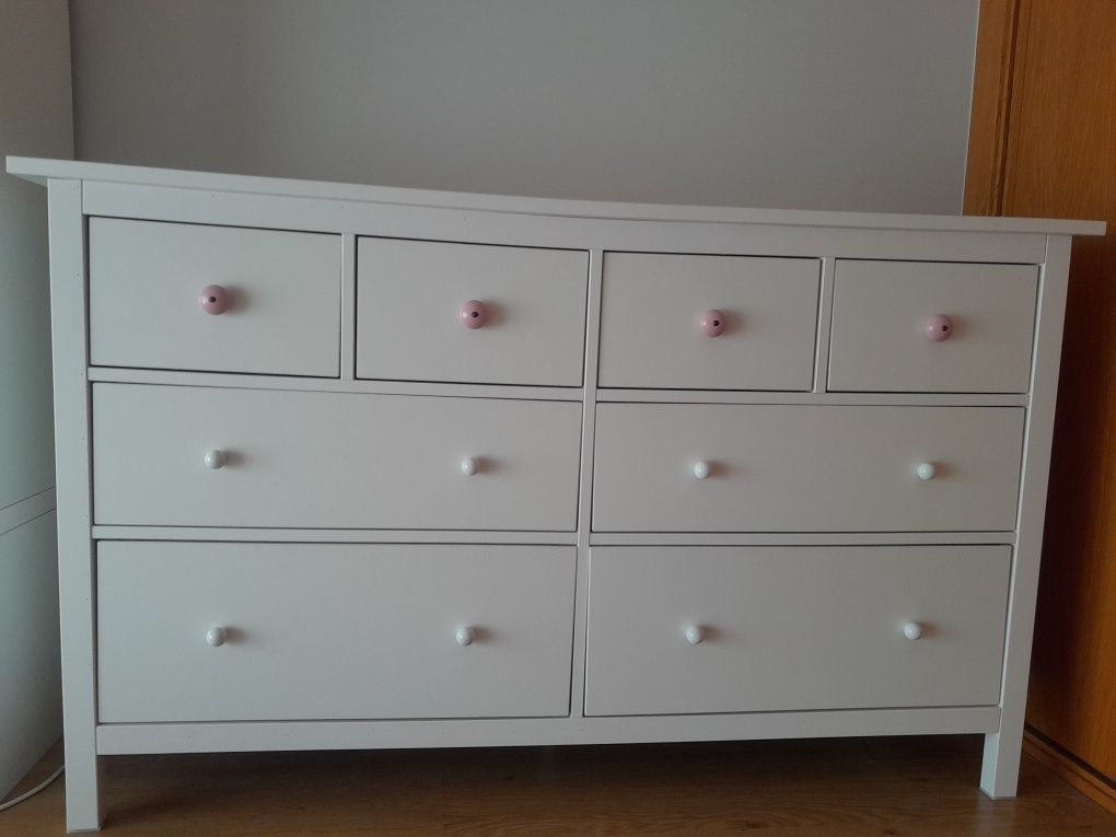 Comoda Hemnes Ikea