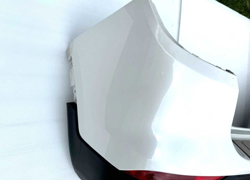 Opel Mokka x zderzak tył z40r