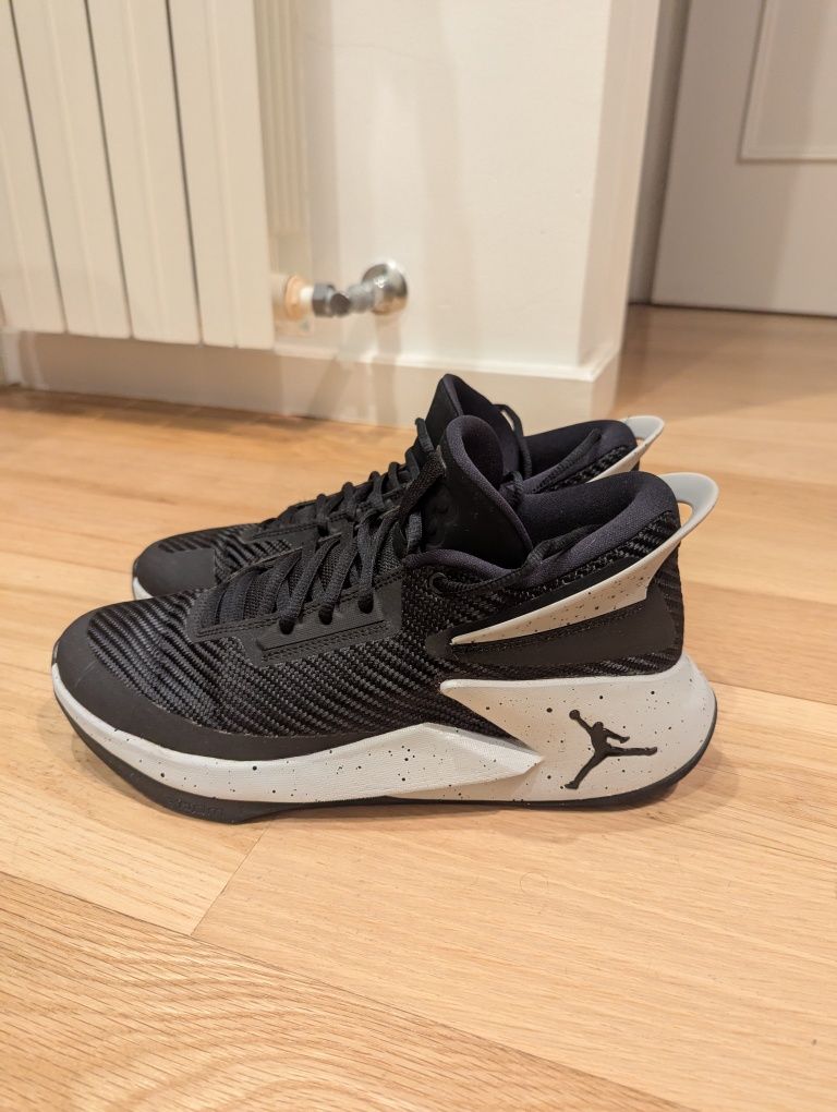 Jordan Fly Lockdown
