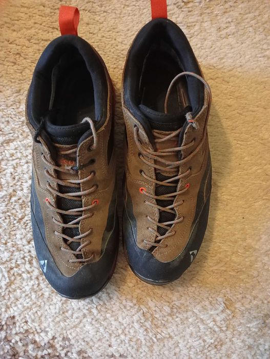 Buty podejściowe BERGSON Meru Low rozm 43 (28) używane