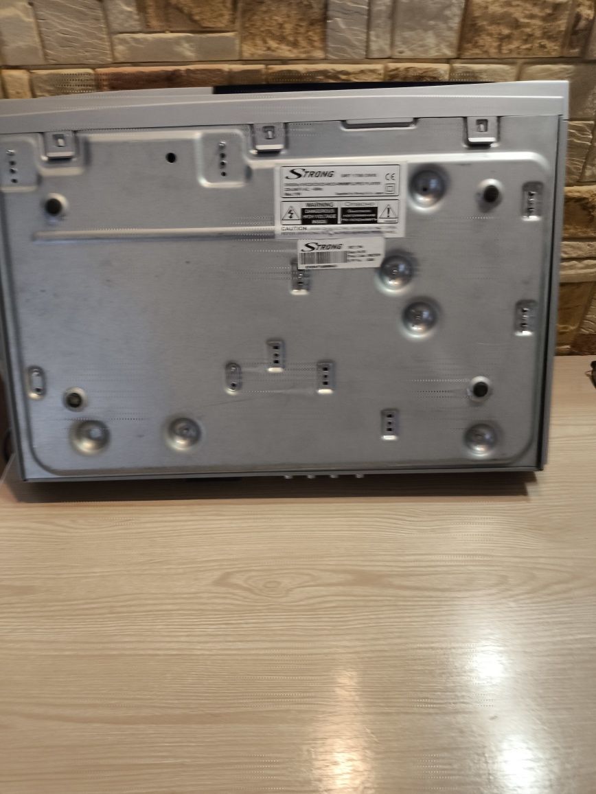 DVD player srt 1700