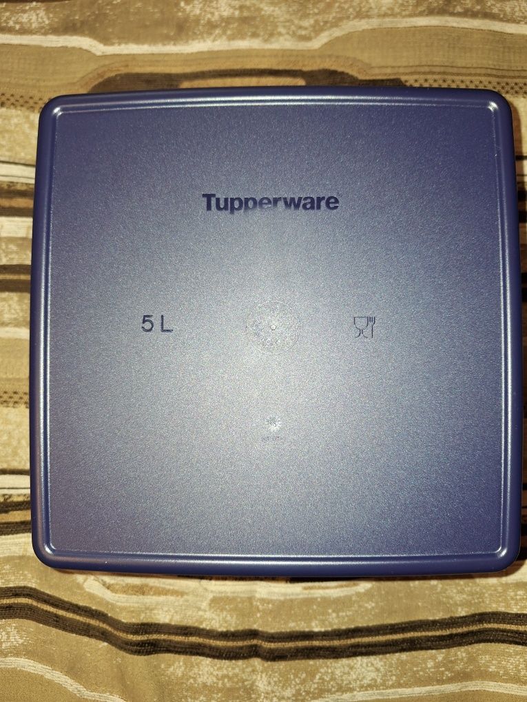 Tupperware Pojemnik Quatro 5L Nowy