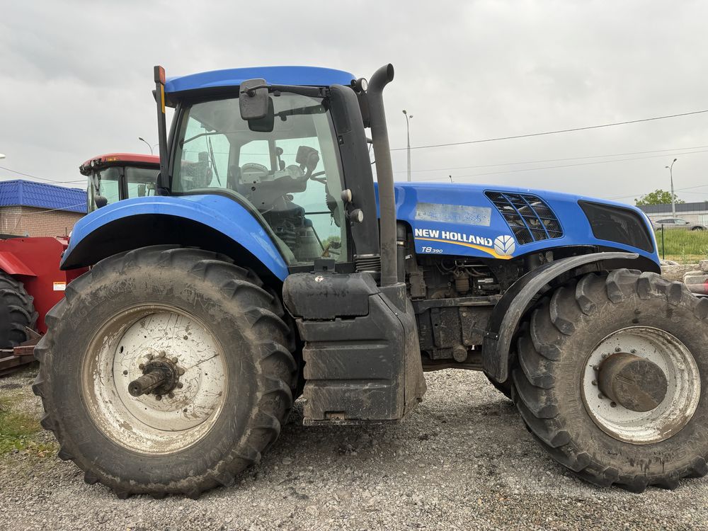 Продам трактор New Holland T8.390