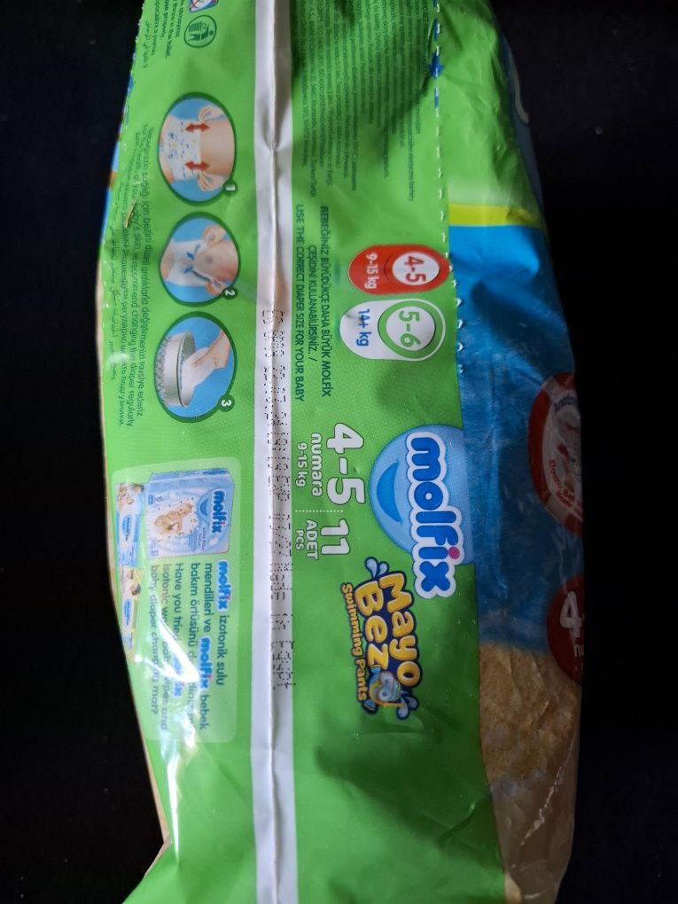 Pampersy do wody  9-15 kg (2paczki plus gratis)