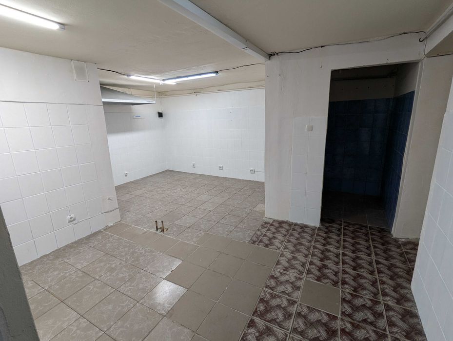 Комерційне підвальне приміщення 206 м²  в м. Луцьк, Київський Майдан