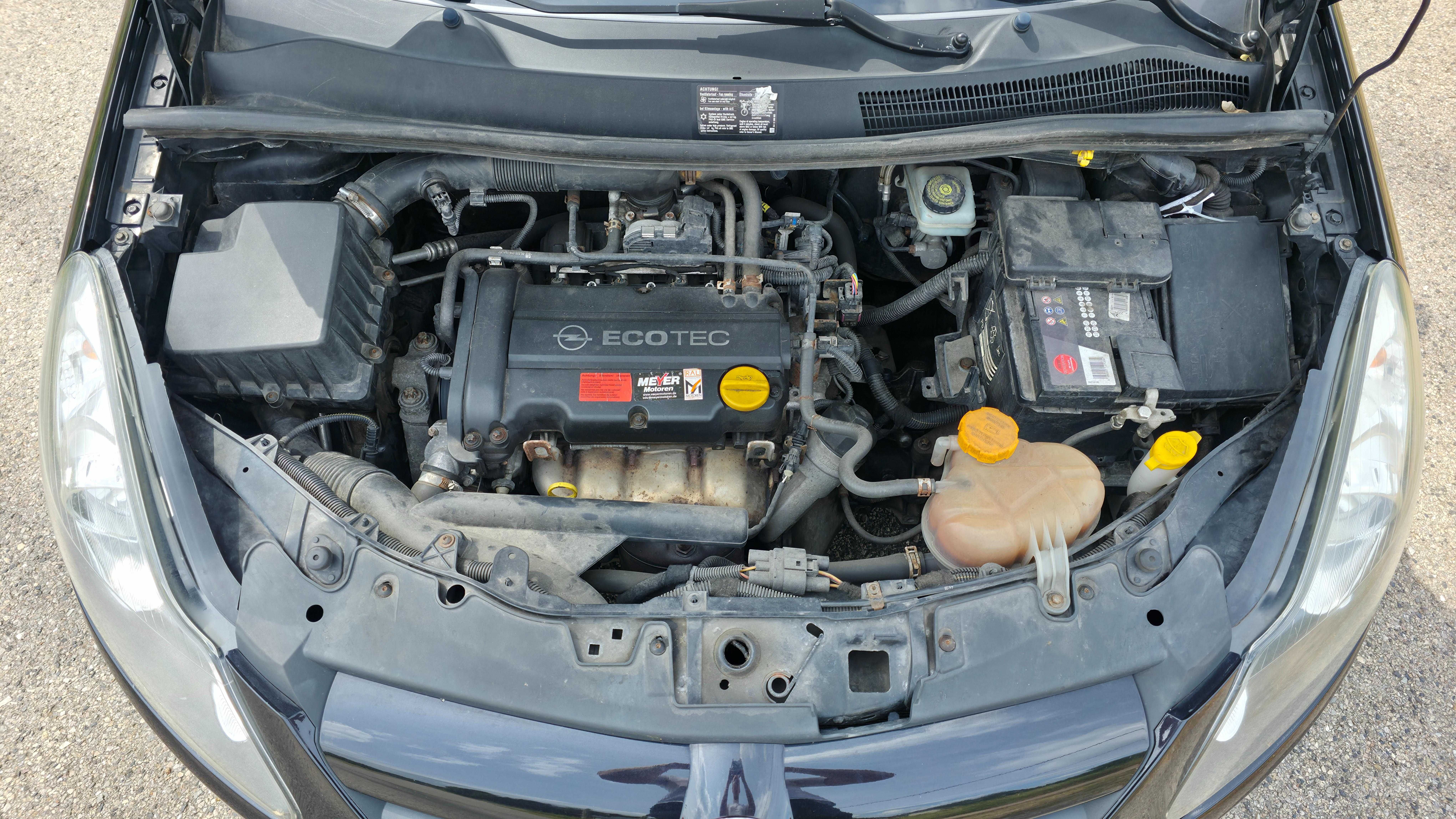 Opel Corsa D 1.4