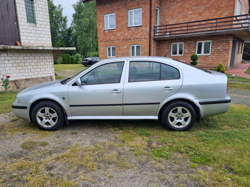 Skoda Octavia I 1.6 MPI po lifcie