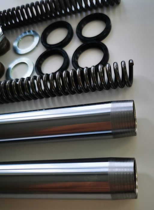 WSK 125 175 Zestaw zawieszenia przodu Gil Lelek Kobuz Bąk Dudek s2 s1