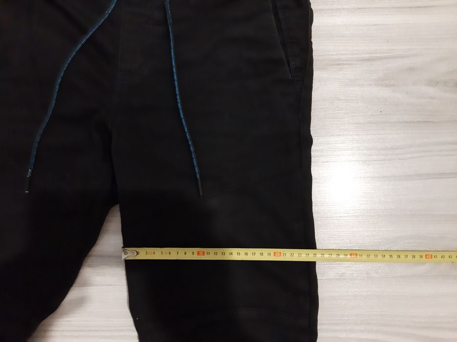 Spodnie Cropp jogger