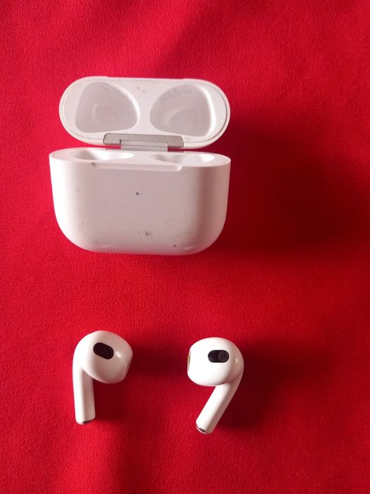 Airpods brancos usados