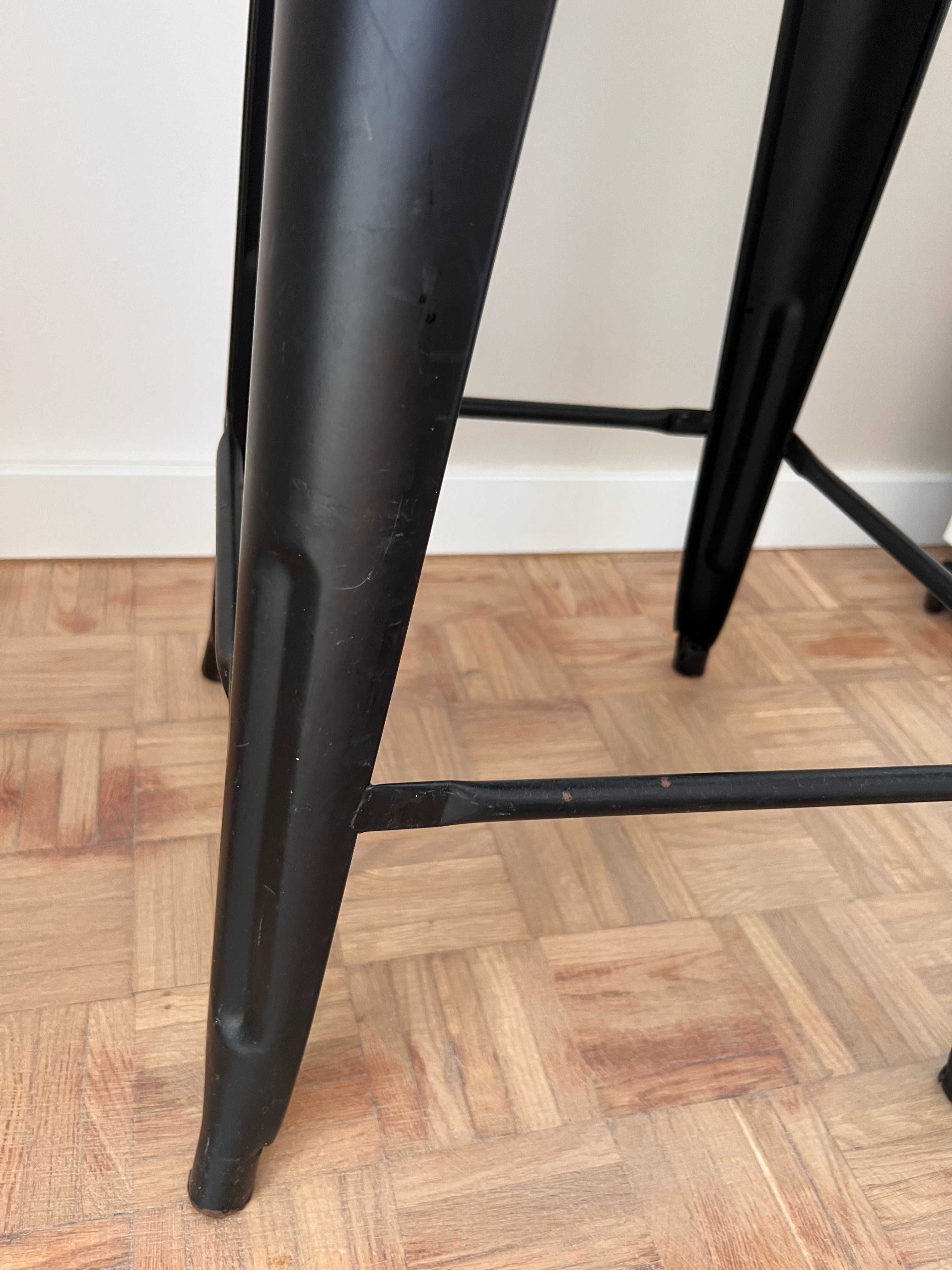 czarny hoker stołek barowy 77 cm