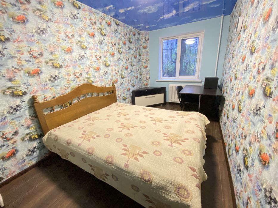 Сдам 3-ком пр Поля / Кирова . Центр в 10 мин