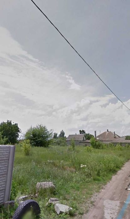 Продам участок Безлюдовка 17 соток, 500м до озера, 5км до Эпицентра