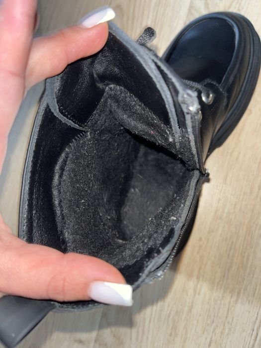 Ботинки на девочку