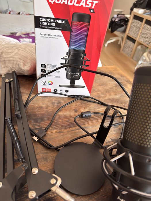 Microfone Quadcast S com garantia cex