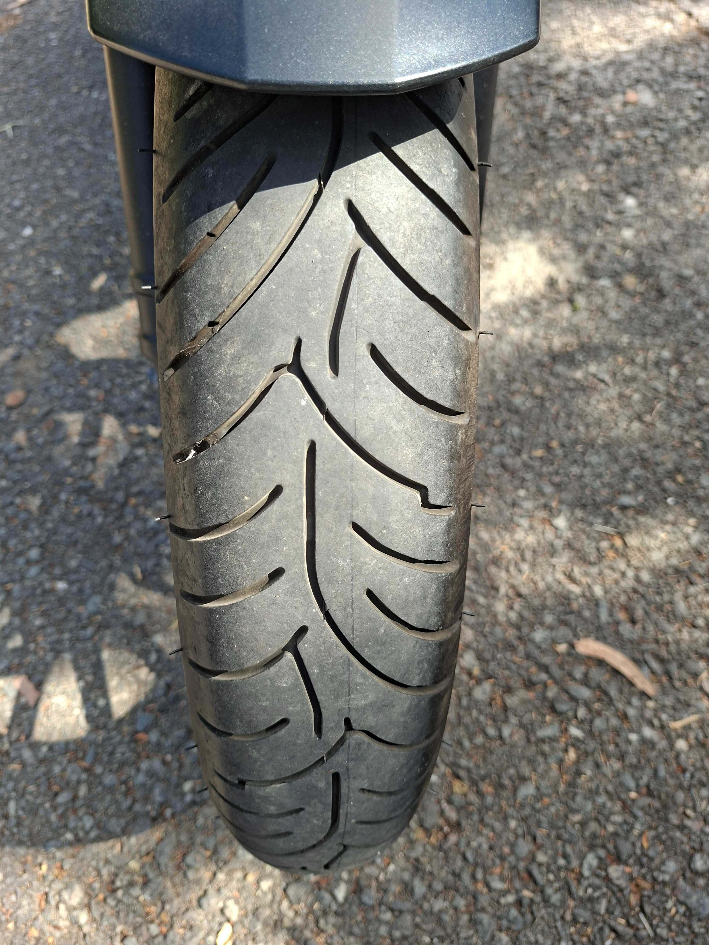 Vendo mota Honda CB500x, mota de garagem e muito bem estimada.