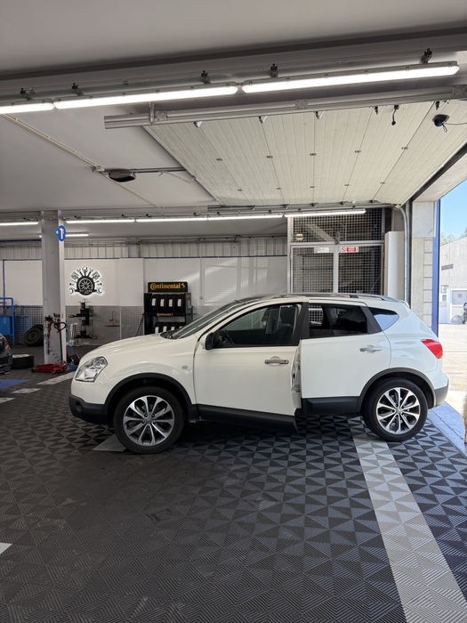 Nissan Qashqai Tekna Sport 18