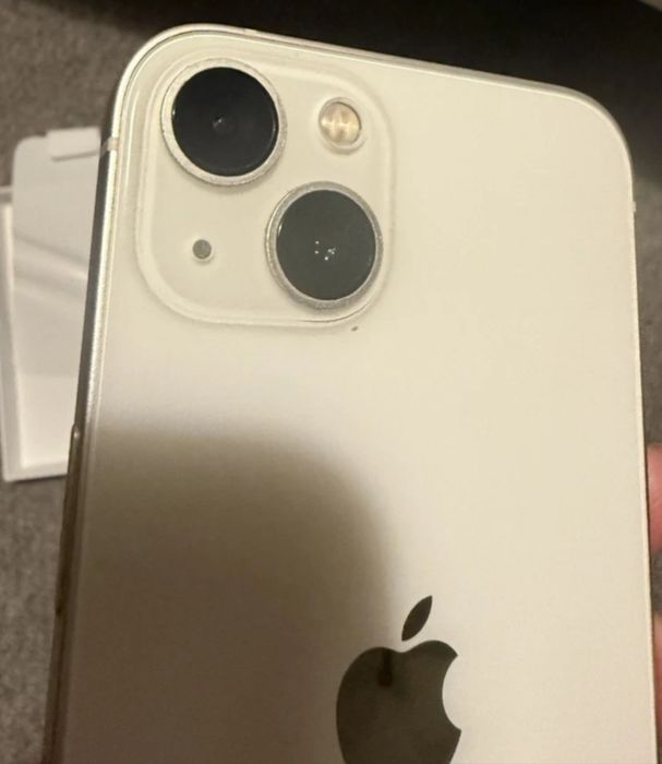 Sprzedam iPhone 13