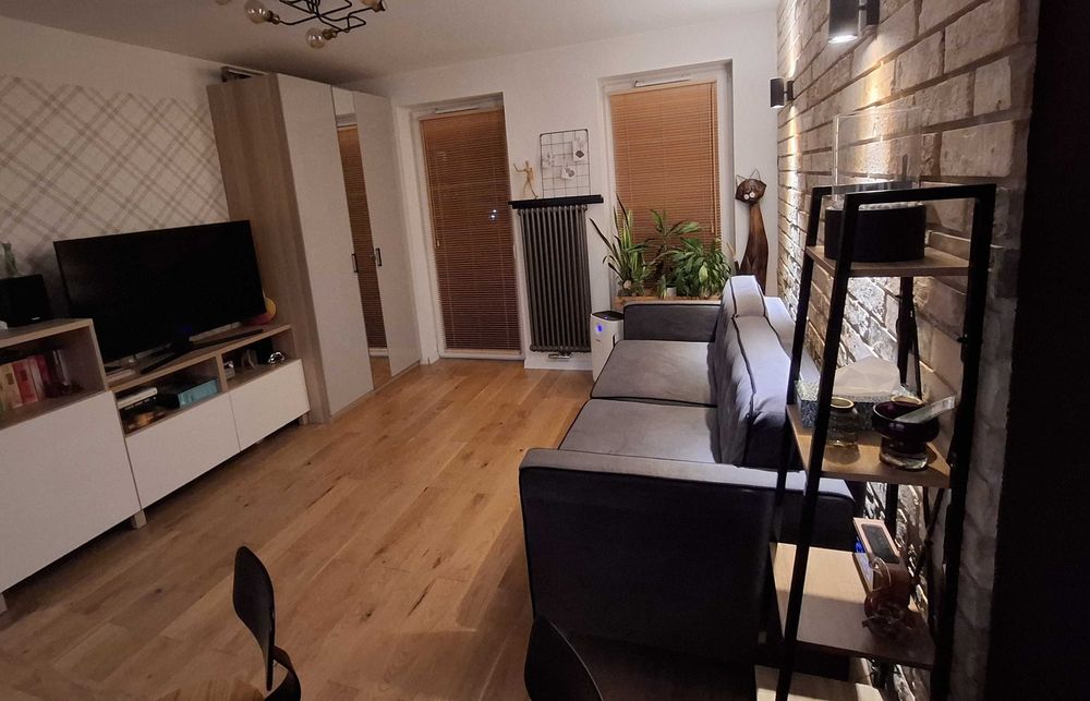 Wyjątkowe Mieszkanie 43 m² z miejscem postojowym na Podolanach