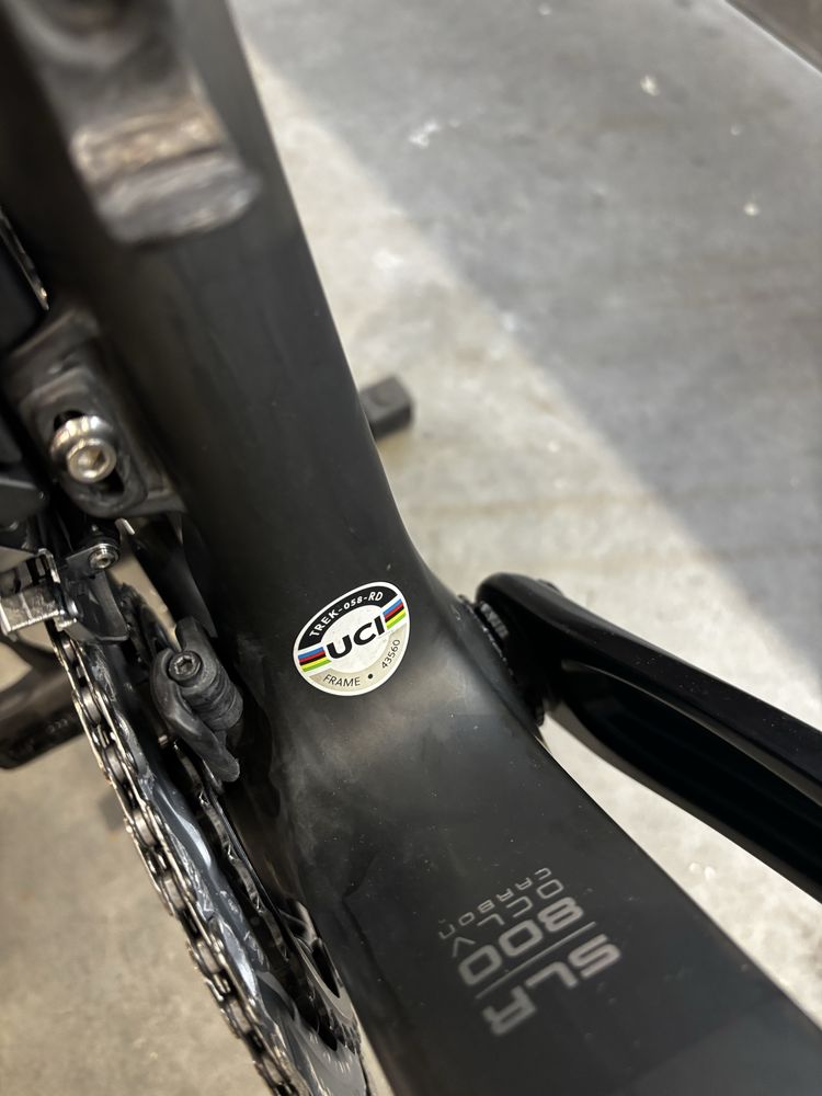 Trek Émonda SLR 6 eTap 2022 – Rozmiar 60 kolor Matte Onyx Carbon